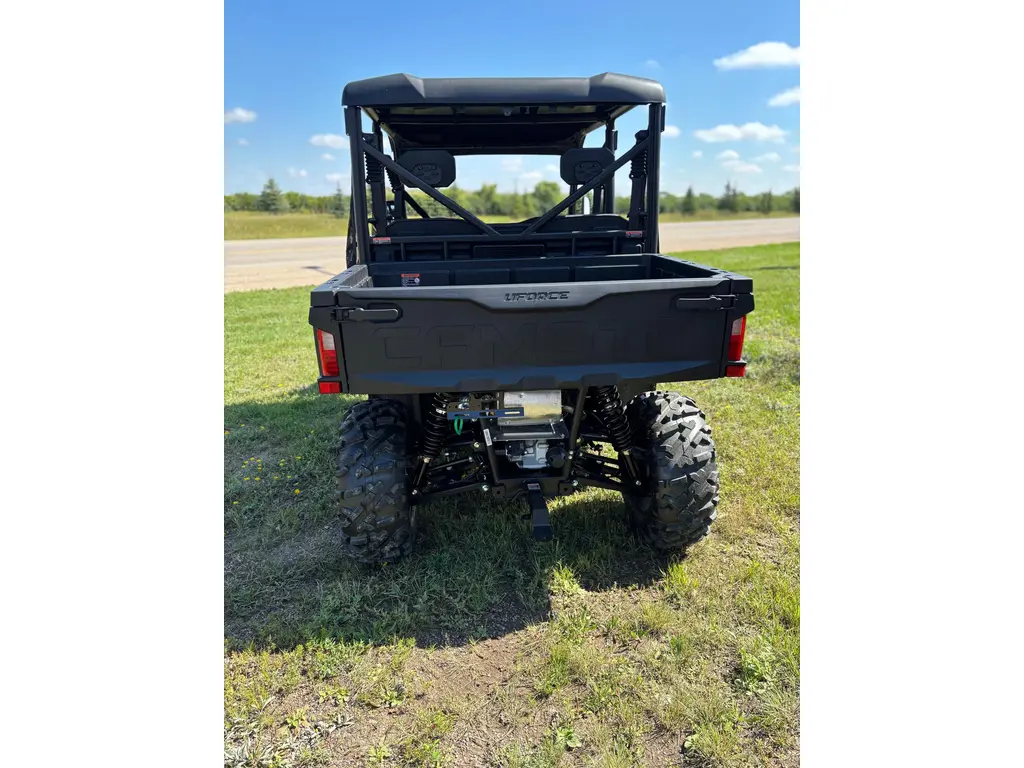 2025 CFMOTO 800 UFORCE XL 