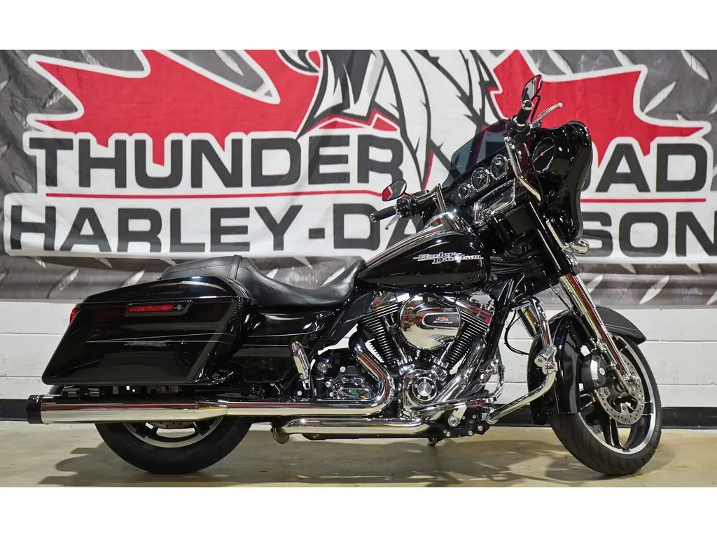 2015 Harley-Davidson FLHXS STREET GLIDE SPECIAL