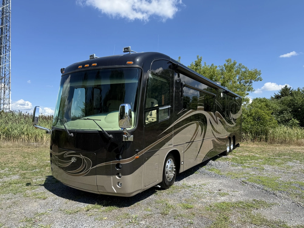 Entegra Coach Aspire 42rbq 2011 alt