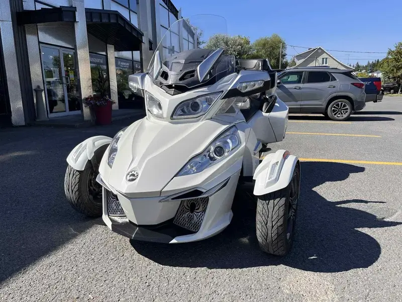 2017 Can-Am SPYDER RT-S