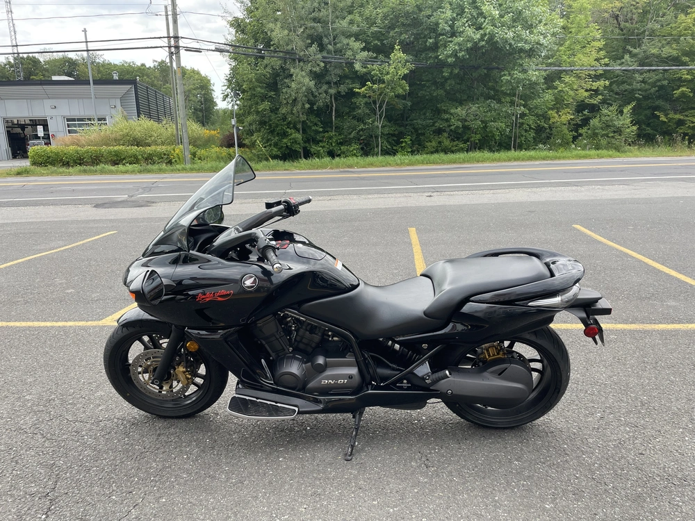 Honda Nsa 700 Dn-01 2009 alt