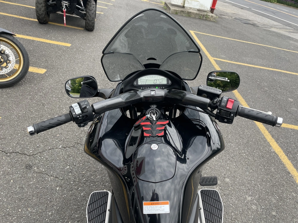 Honda Nsa 700 Dn-01 2009 alt