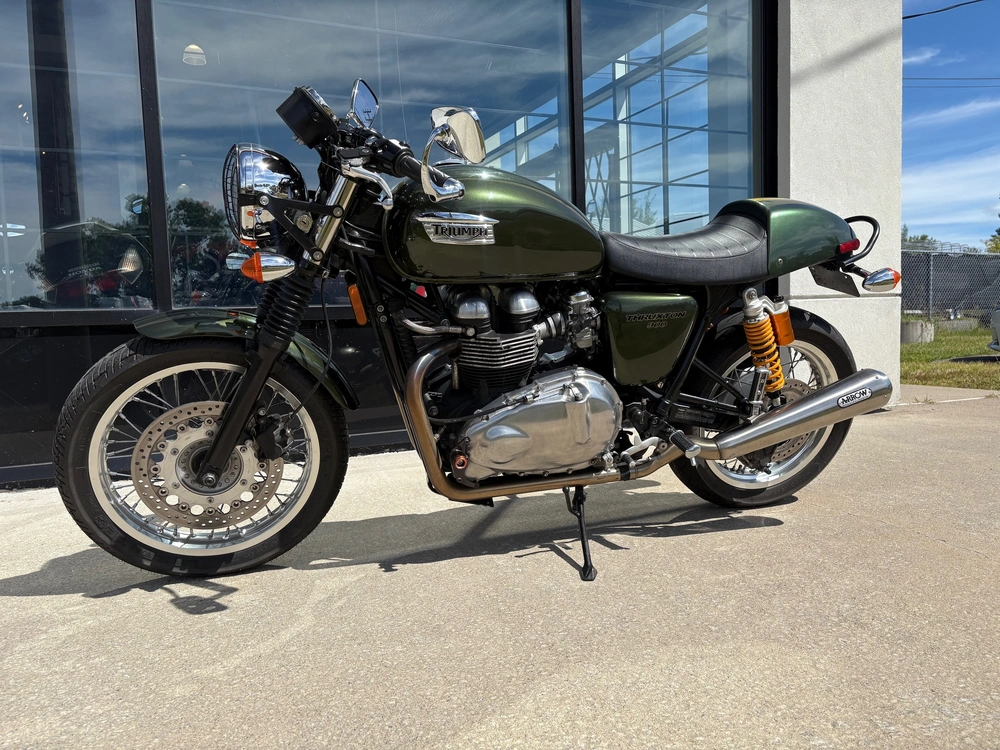 2013 Triumph Thruxton 900 alt
