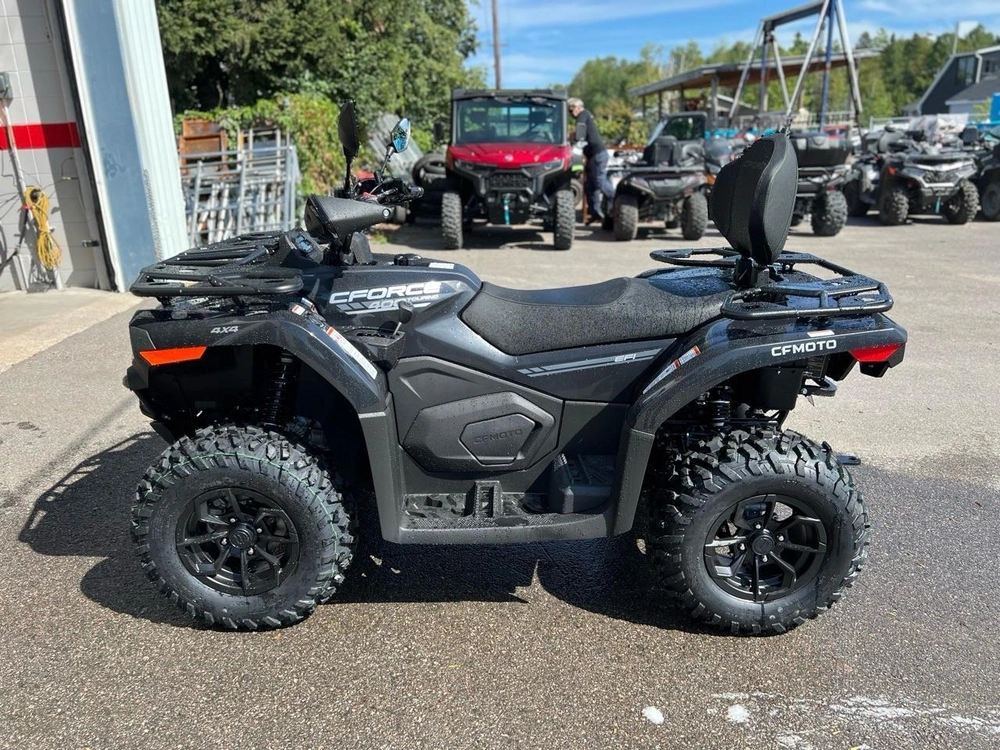 2025 Cfmoto Cforce 400 Touring alt