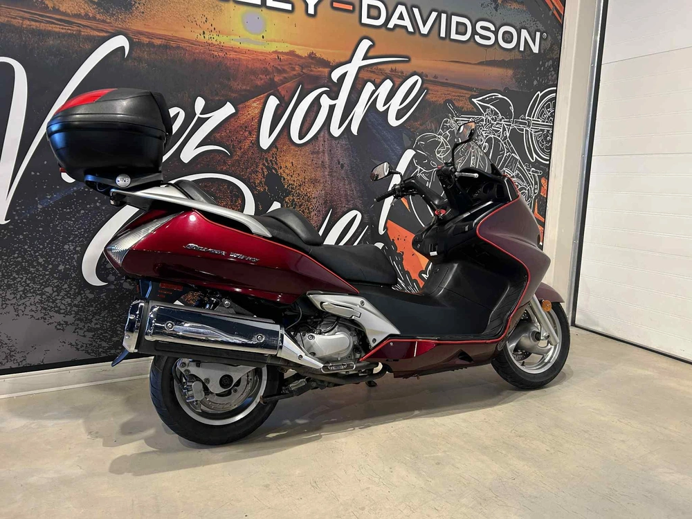 Honda Sylver Wing 600 2009 alt