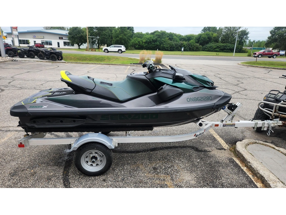 2023 Sea-doo Pwc Rxp Carbon 300 Aud Be Ibr 23 alt
