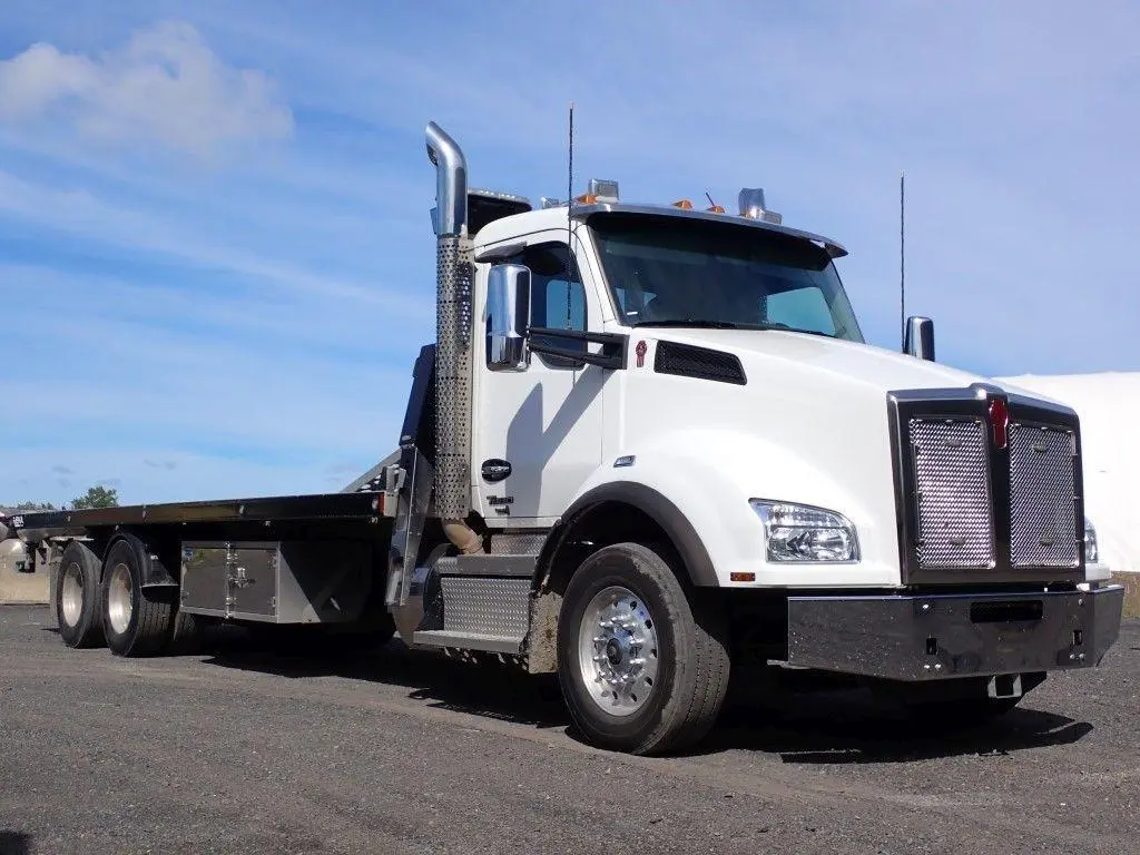 Kenworth T880 2024