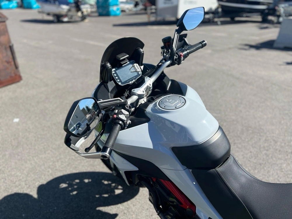 Ducati Multistrada Touring 2015 alt