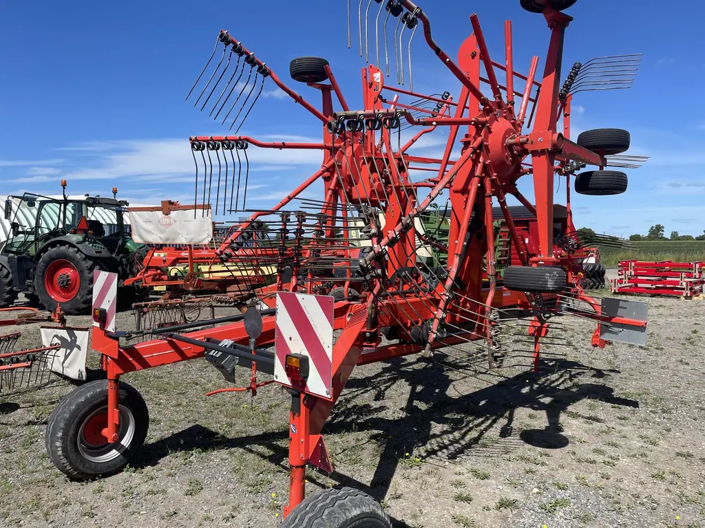 2012 Kuhn GA8121