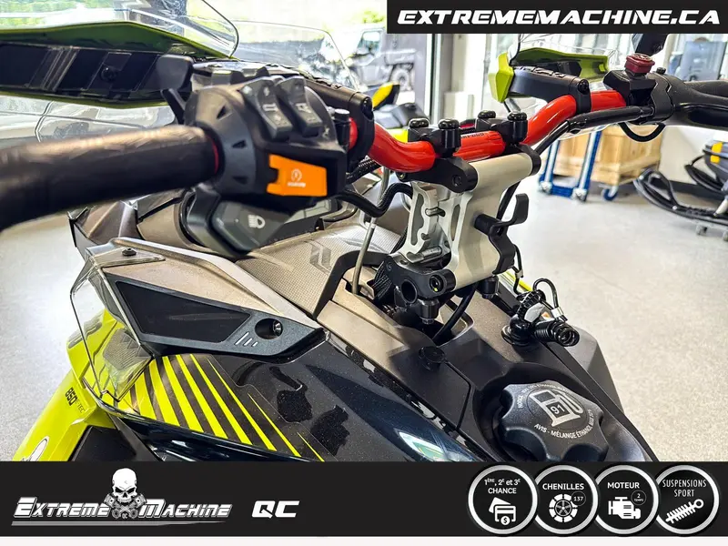 2020 SKIDOO RENEGADE X 850 TRÈS PROPRE!!!