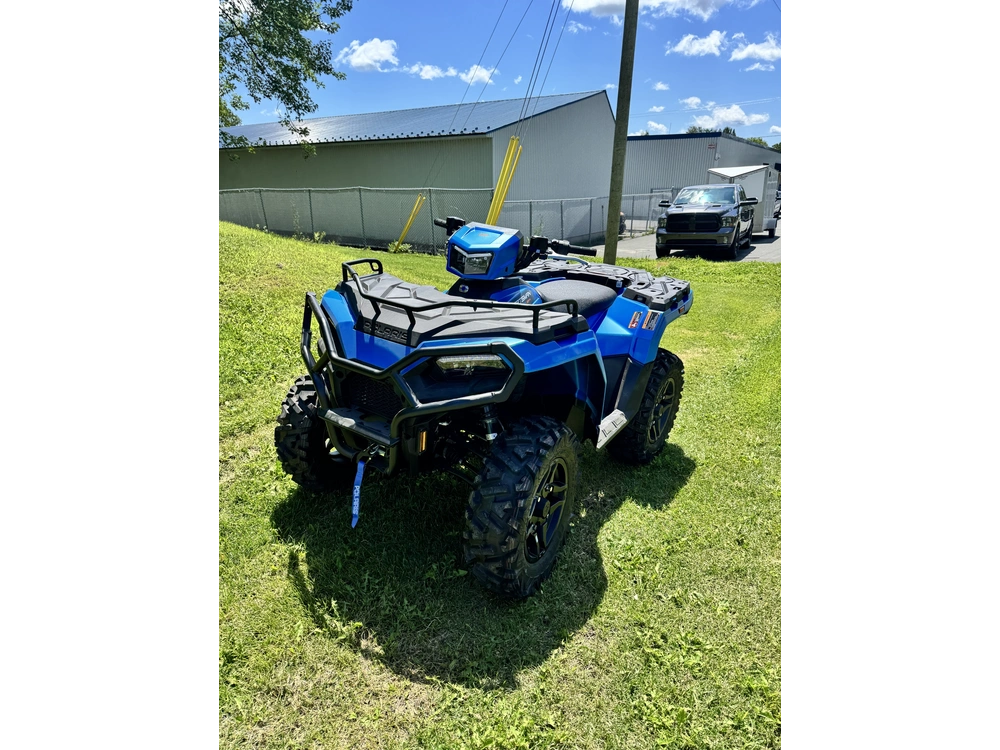 2025 Polaris Sportsman 570 Trail - Electric Blue Suspension Calibrée Sentier Québec alt