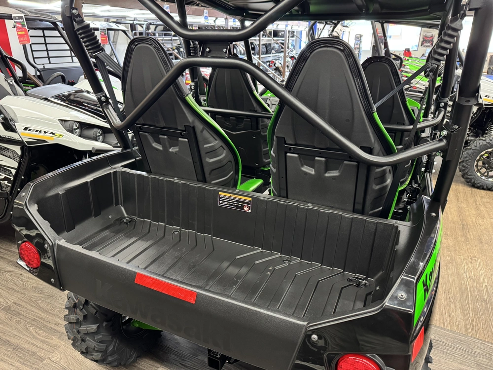 2025 Kawasaki Teryx4 S Se alt