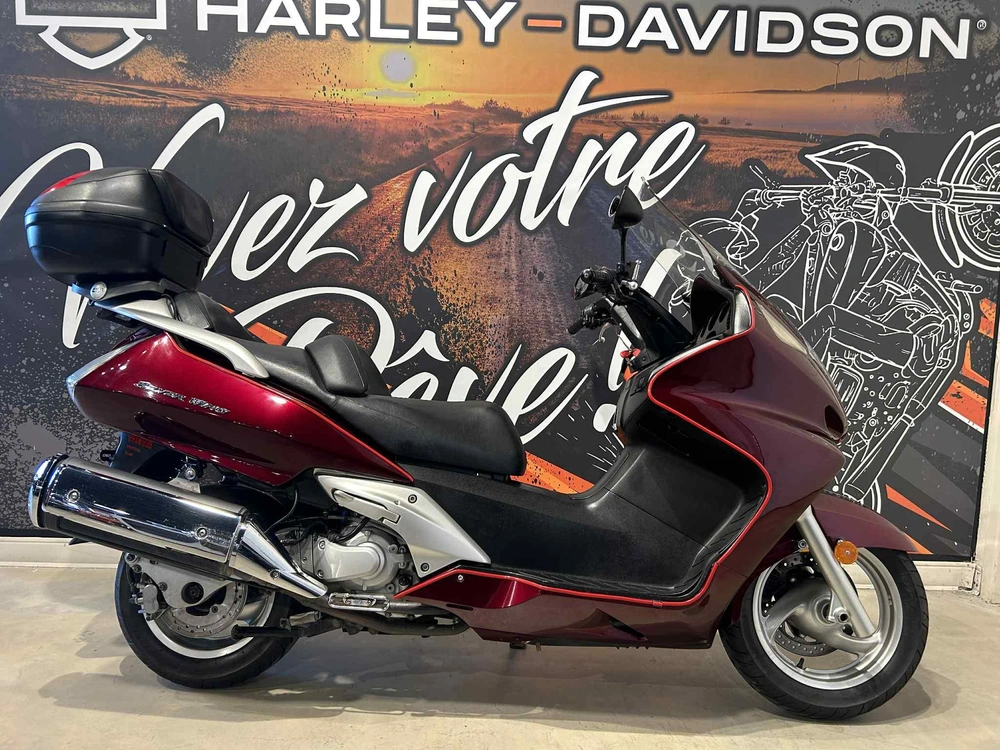 Honda Sylver Wing 600 2009 alt