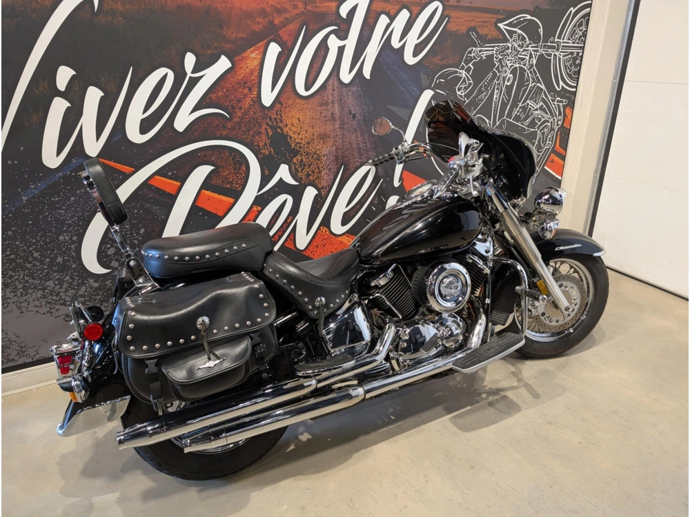 Yamaha V-star 1100 2003 alt