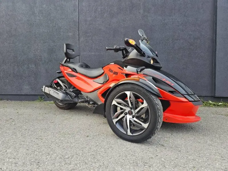 2014 Can-Am RS-S SE5