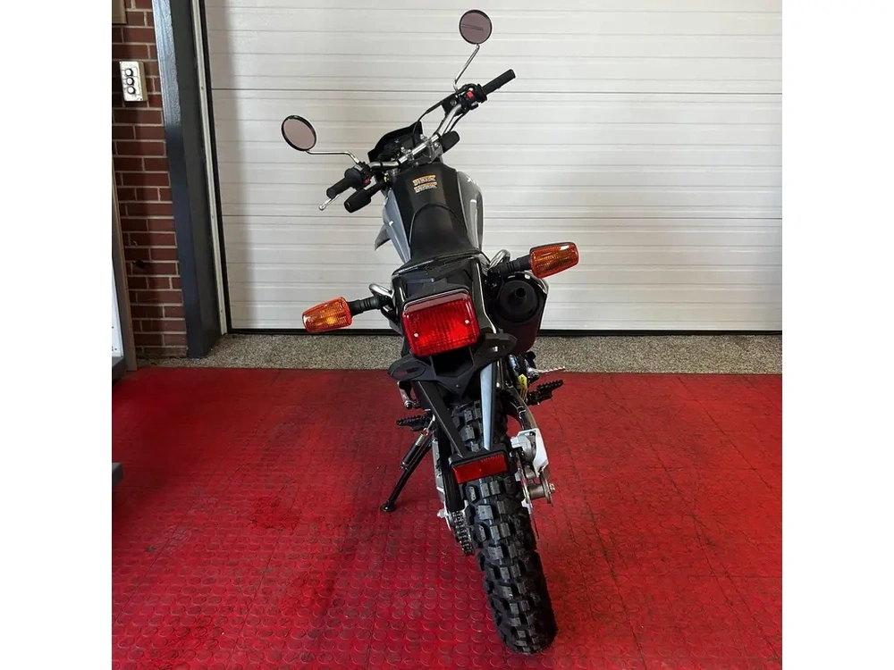 2025 Yamaha Xt250 alt