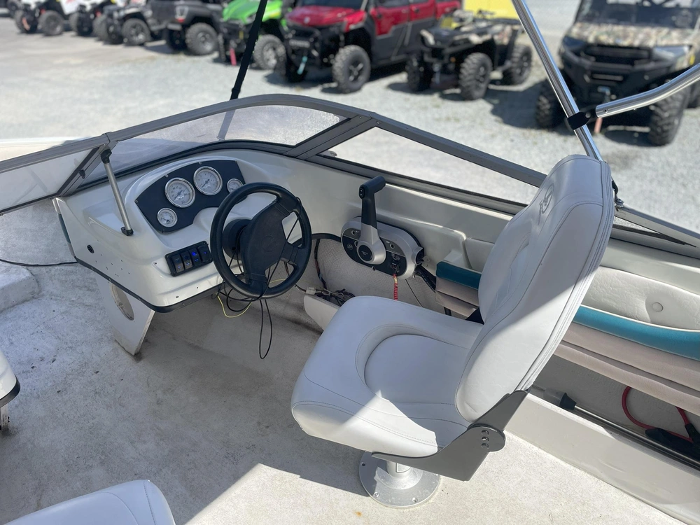 1994 Azura Rum Runner 155 Br alt