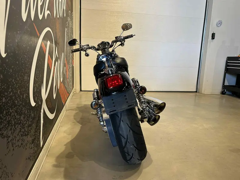 2004 Harley-Davidson VRSCA V-ROD thumbnail 8
