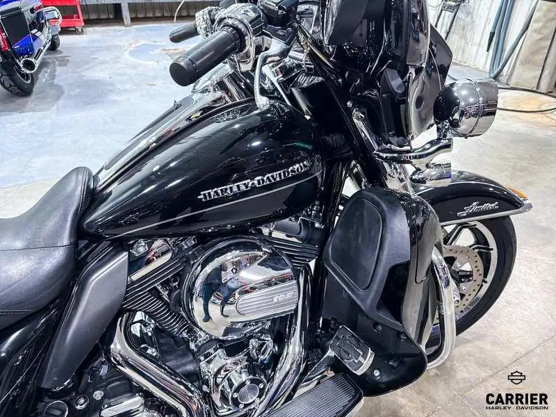 2014 Harley-Davidson Moto Harley-Davidson ELECTRA GLIDE ULTRA LIMITED 2014 thumbnail 9
