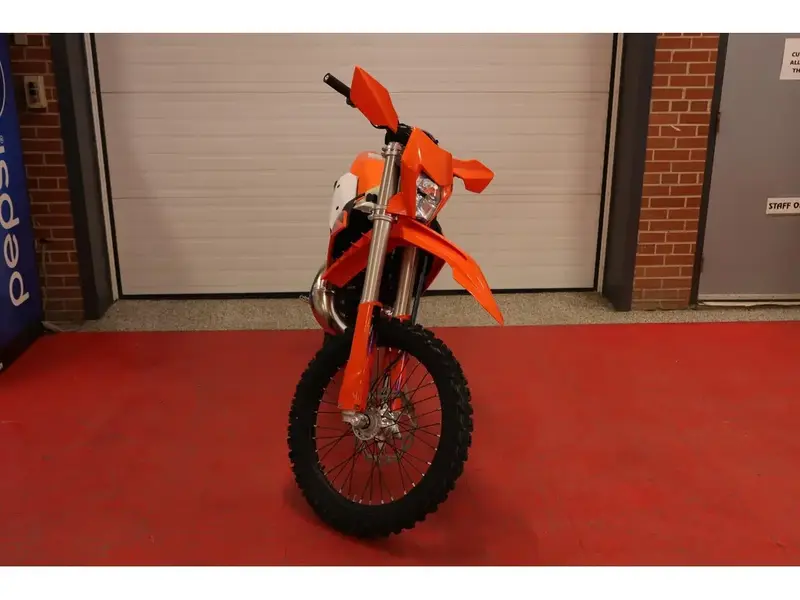 2024 KTM 150 XC-W thumbnail 3
