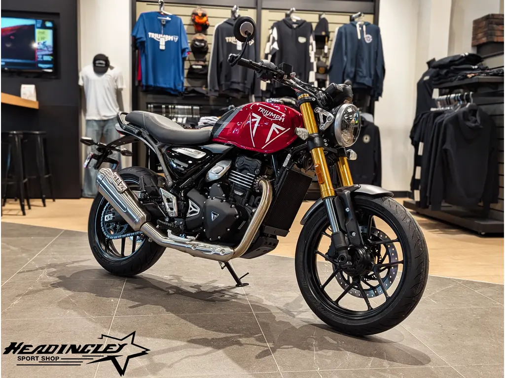 2026 Triumph Speed 400 // Lava Red Gloss/Storm Grey 
