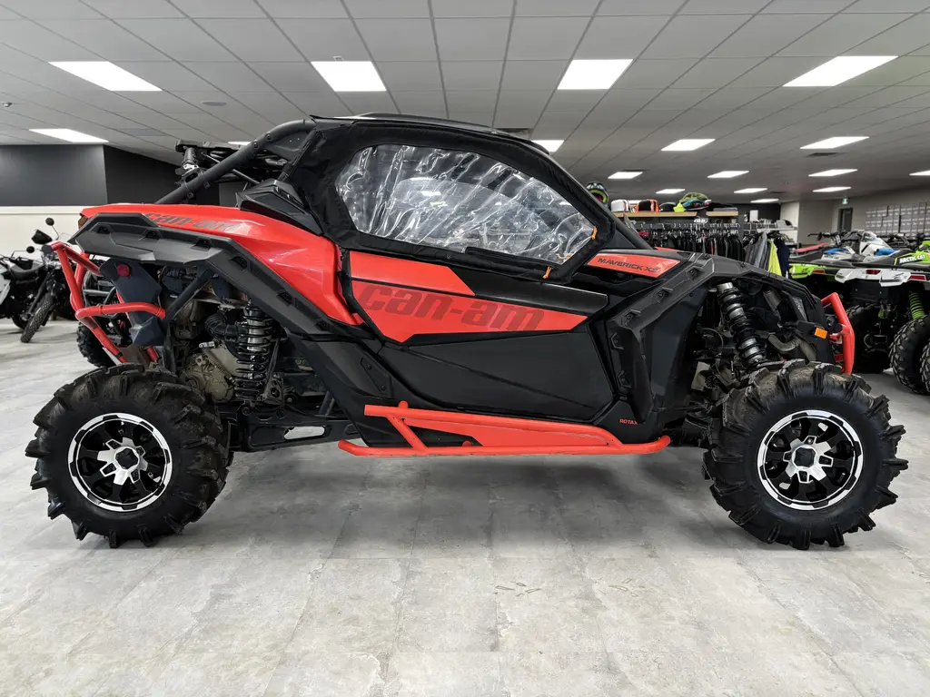 2018 Can-Am Maverick X3 900