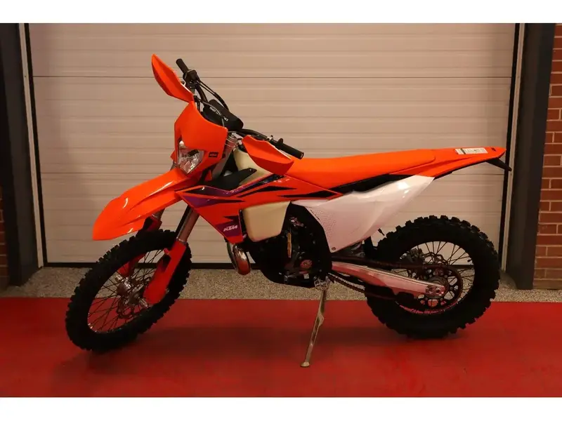 2024 KTM 150 XC-W thumbnail 4