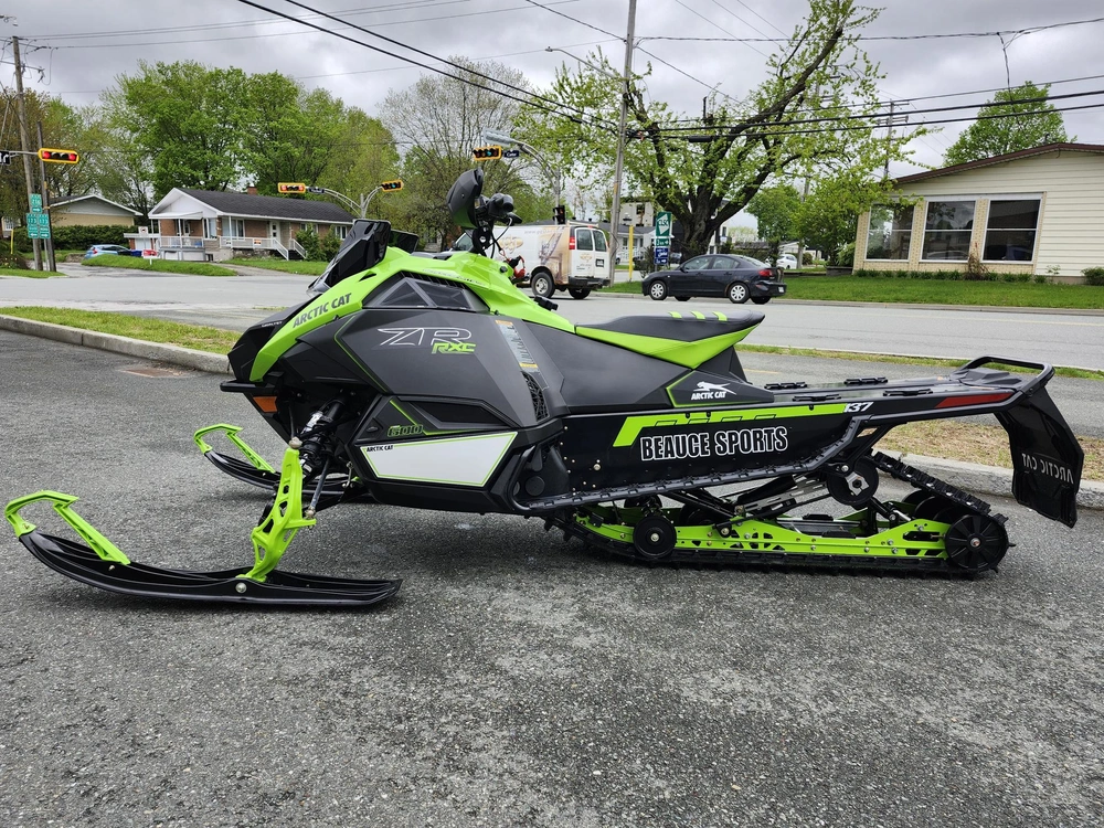 2025 Arctic Cat Zr 600 137 Rxc Es 1.35 Démo 1096km |🟡 Comparable Ski-doo Mxz Sport 600 🟡 alt