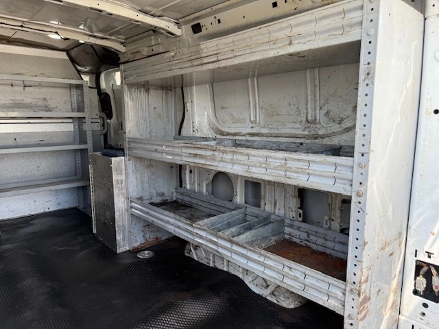 2018 Ford Transit T-150 Cargo Van alt