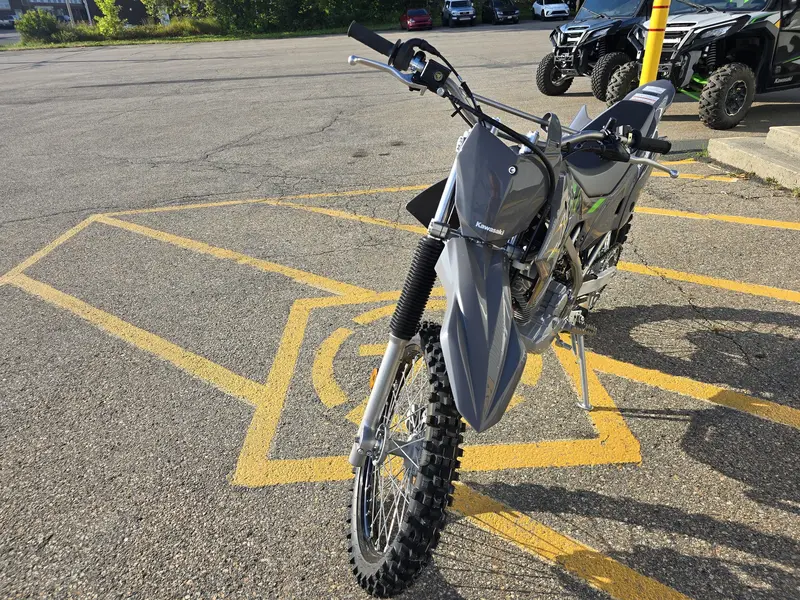 2025 Kawasaki KLX230rs thumbnail 10