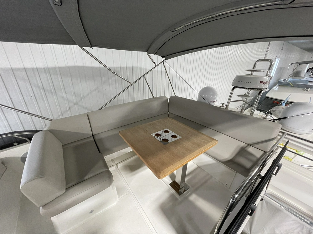 Prestige Yachts 520 Fly 2022 alt