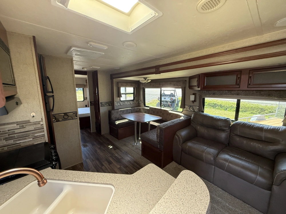 Forest River 30fbs Puma 2016 alt