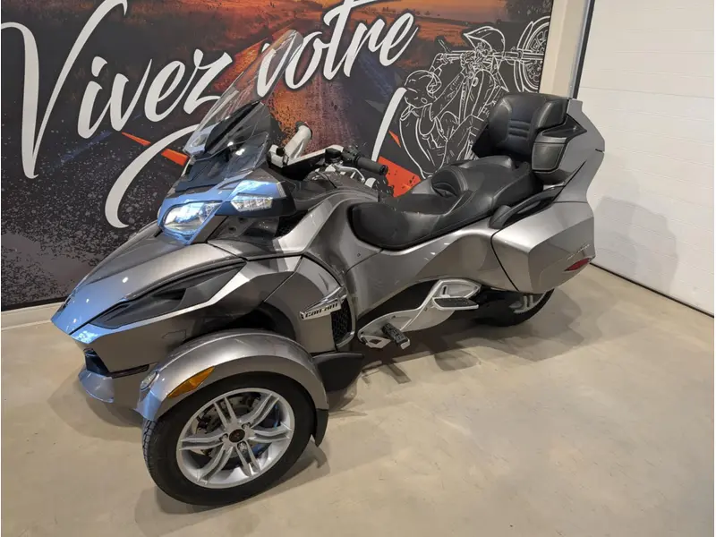 2011 Can-Am Spyder RT