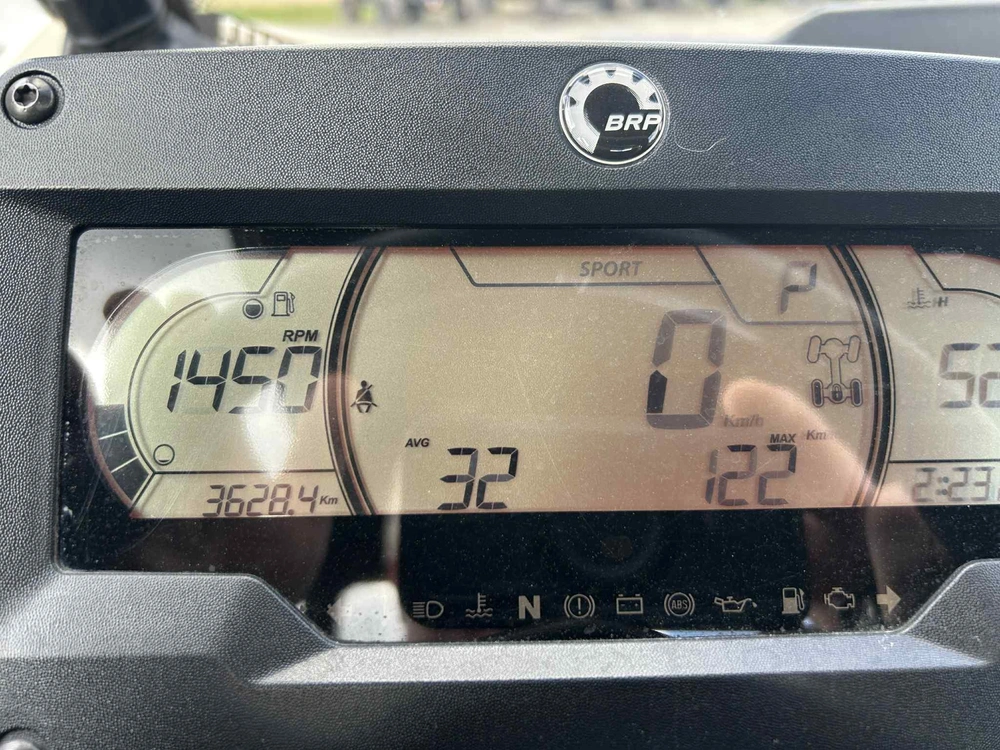 2024 Can-am Commander Xt-p 1000r alt