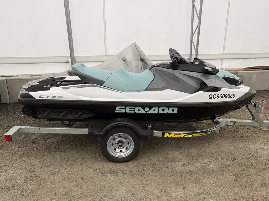 2025 Sea-Doo SEA DOO gtx pro 130 wow !!!! financement disponible.