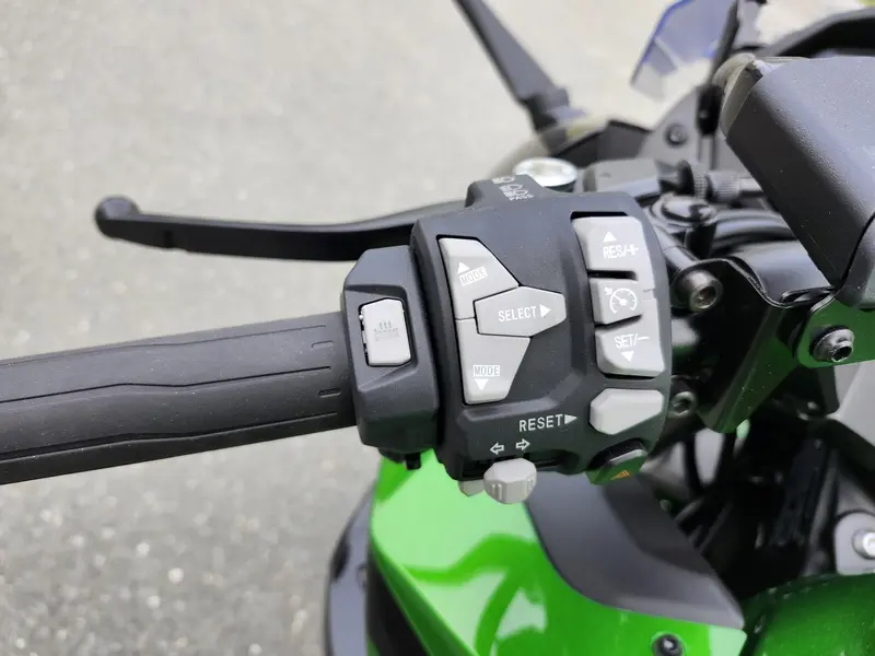 2025 Kawasaki NINJA 1100 SX SE | ⚡ Super-sport-tourer 136 ch cruise control amortisseur Öhlins alternatives Tracer 9 GT+ ⚡ |