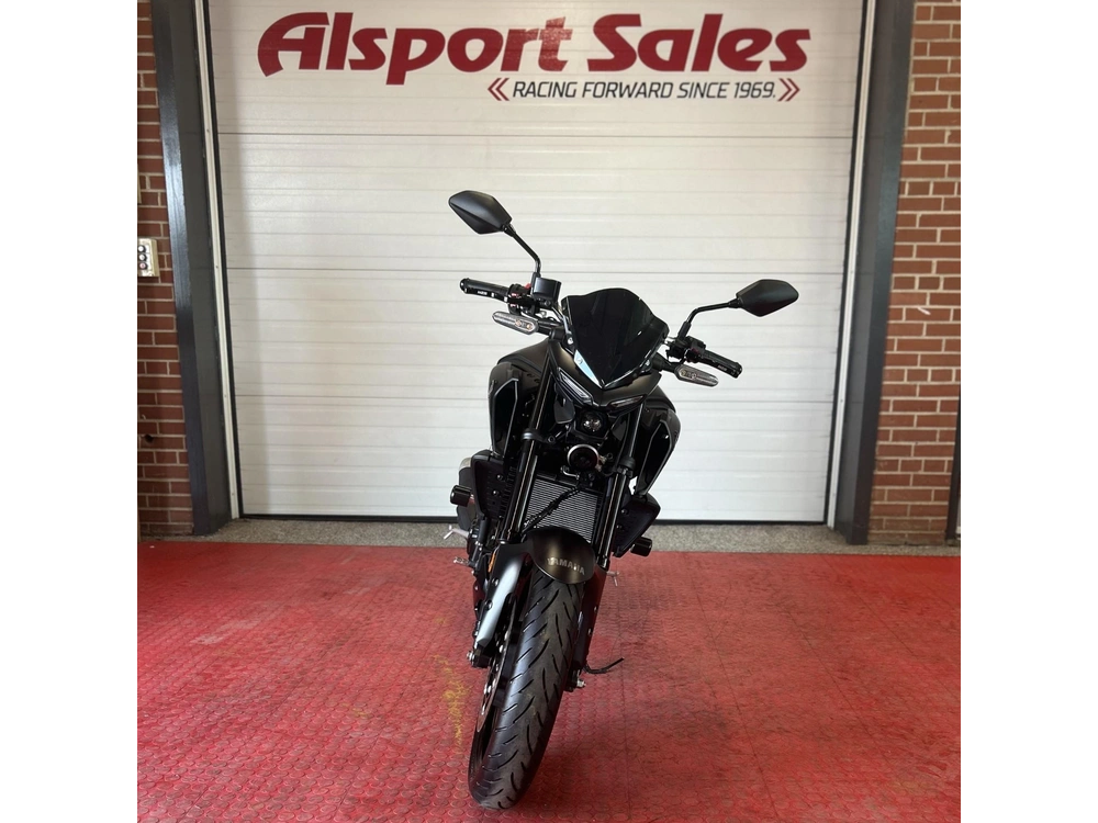 2023 Yamaha Mt-03 alt