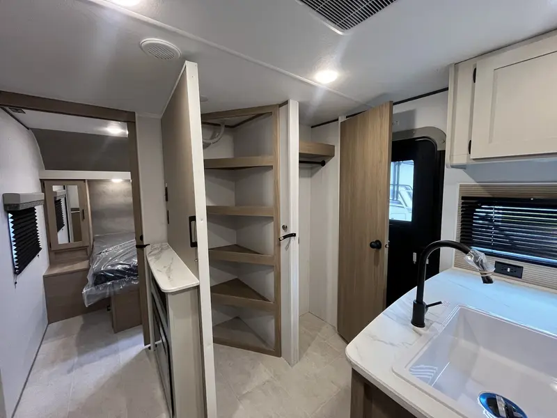 2026 Dutchmen Aspen Trail 29TB