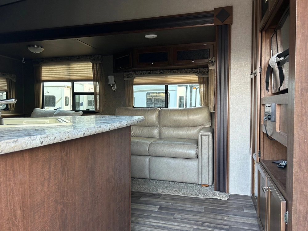 Keystone Rv Hideout 308bhds 2017 alt