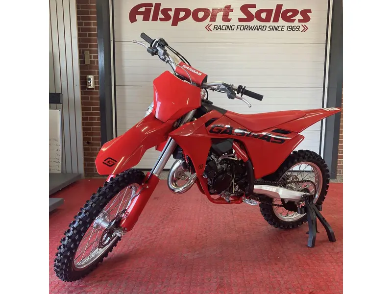 2025 GASGAS MC 150 thumbnail 6
