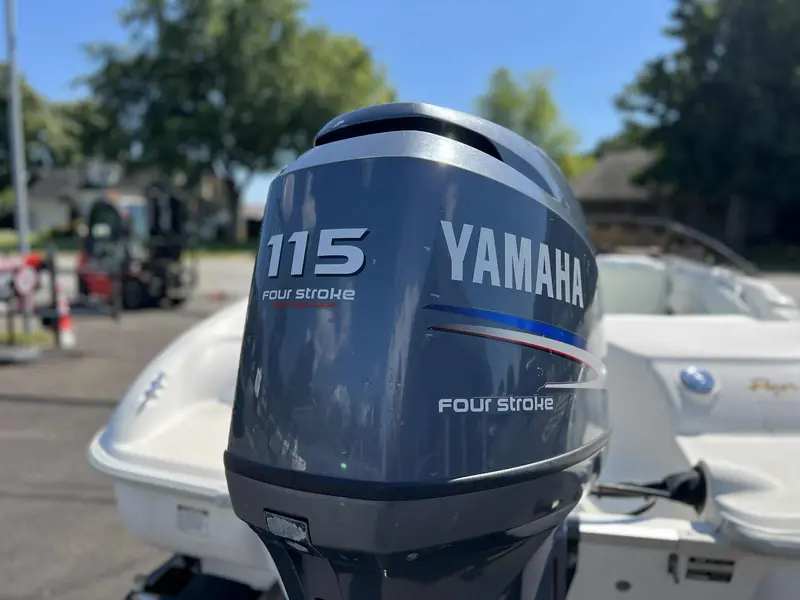 Larson 166 FLYER BR **MOTEUR YAMAHA 115HP!!** 1999