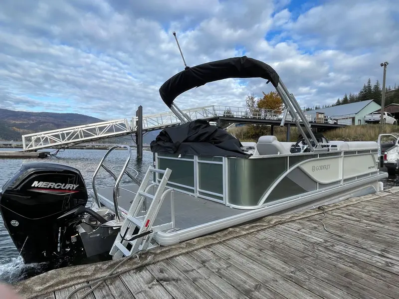 Godfrey Marine Sweetwater Cruise SW 2086 C 2024