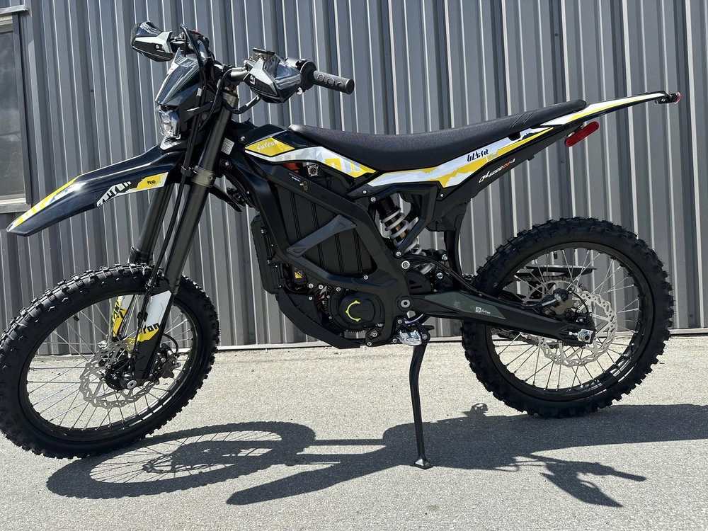 2024 Surron Ultra Bee alt