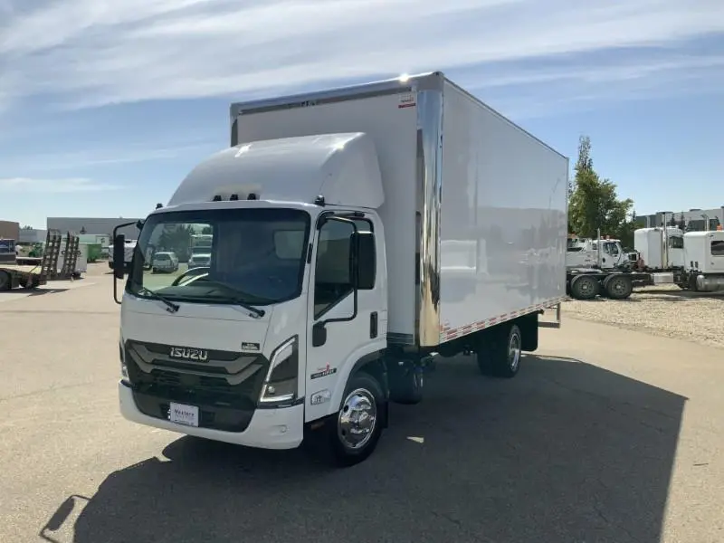 2025 Isuzu NRR - 20' Transit Dry Van