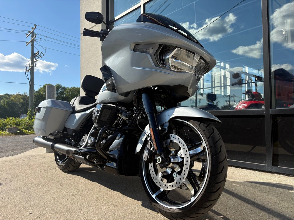 Harley-davidson Fltrx Road Glide 4950 Km 2024 alt