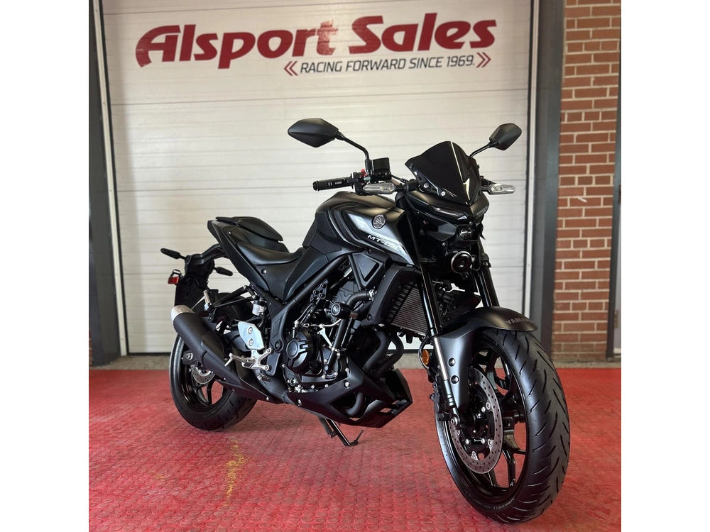 2023 Yamaha Mt-03 alt