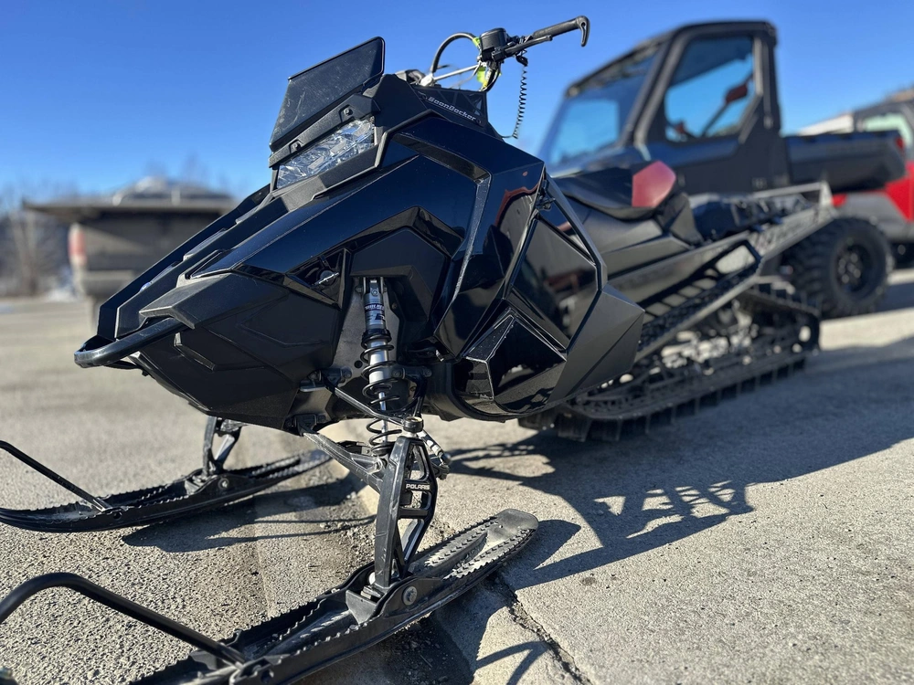 2021 Polaris 850 Rmk Pro 163 3" Cc - Black Pearl / Indy® Red alt