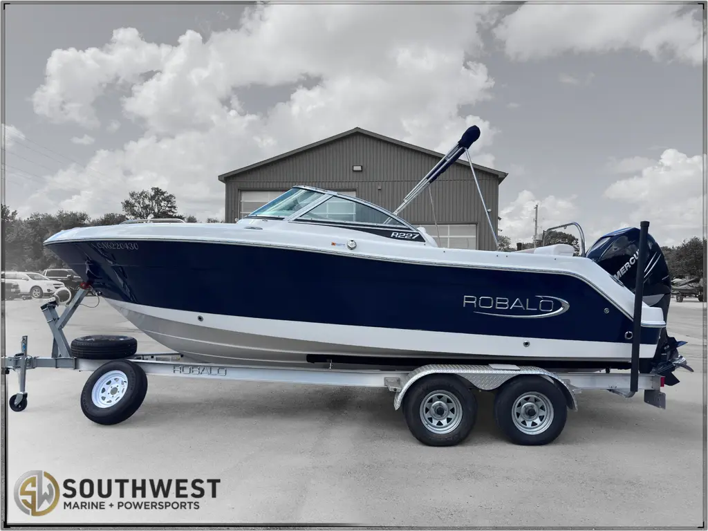2018 Robalo R227 All-In Pricing*