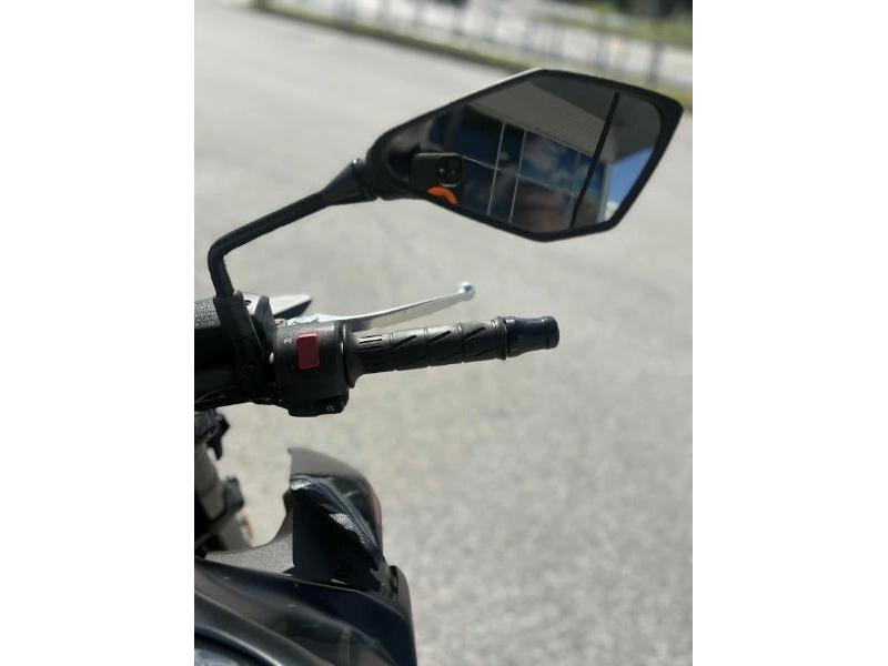 Kawasaki Z900 2018 alt