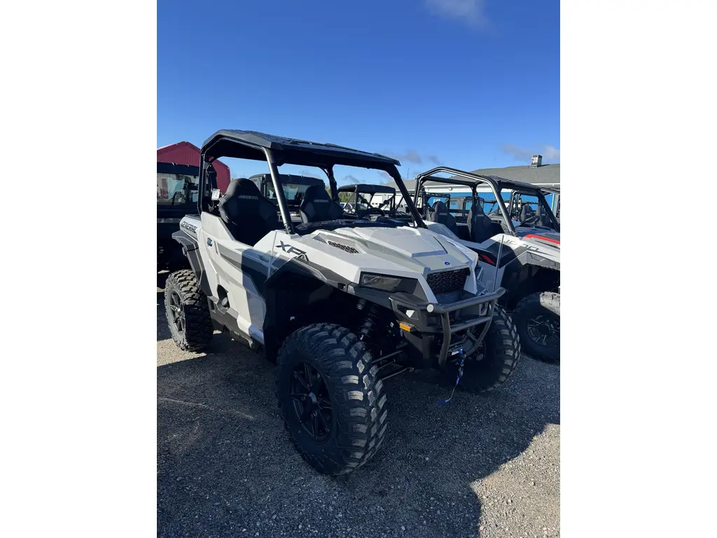 Polaris GENERAL XP 1000 SPORT,GHOST GRAY  2026